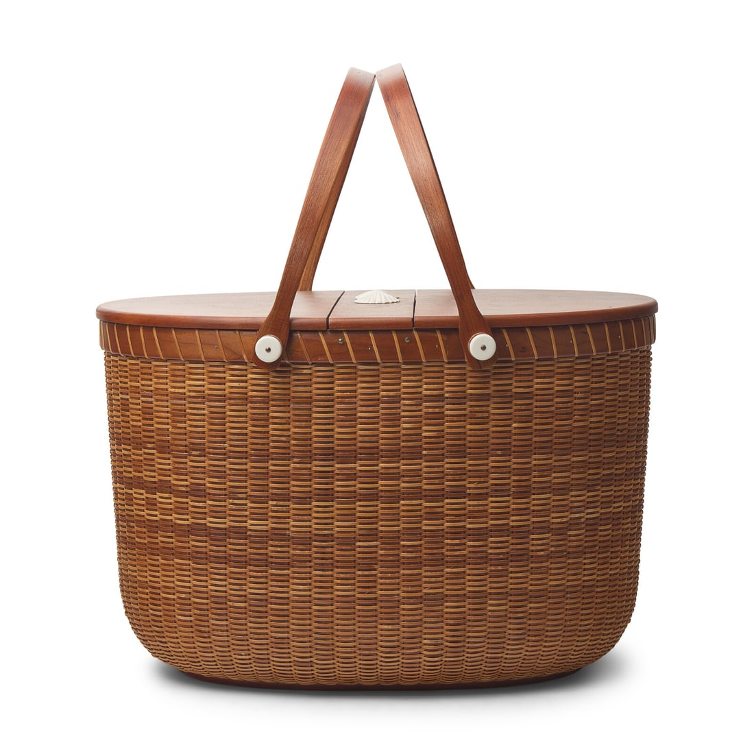 A Nantucket Lightship Picnic Basket (1 of 3)
