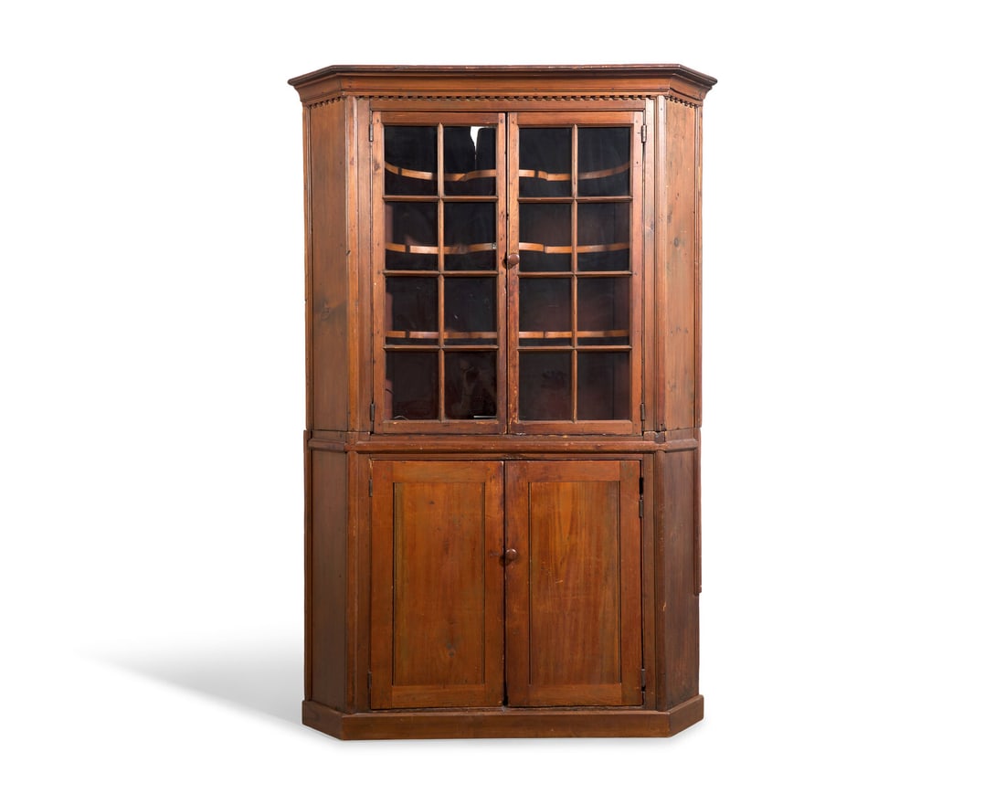 A Chippendale Pine Corner Cupboard (1 of 4)