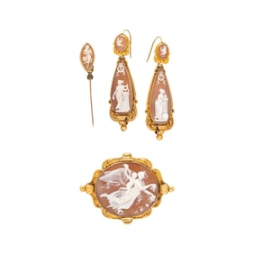 COLLECTION OF SHELL CAMEO JEWELRY