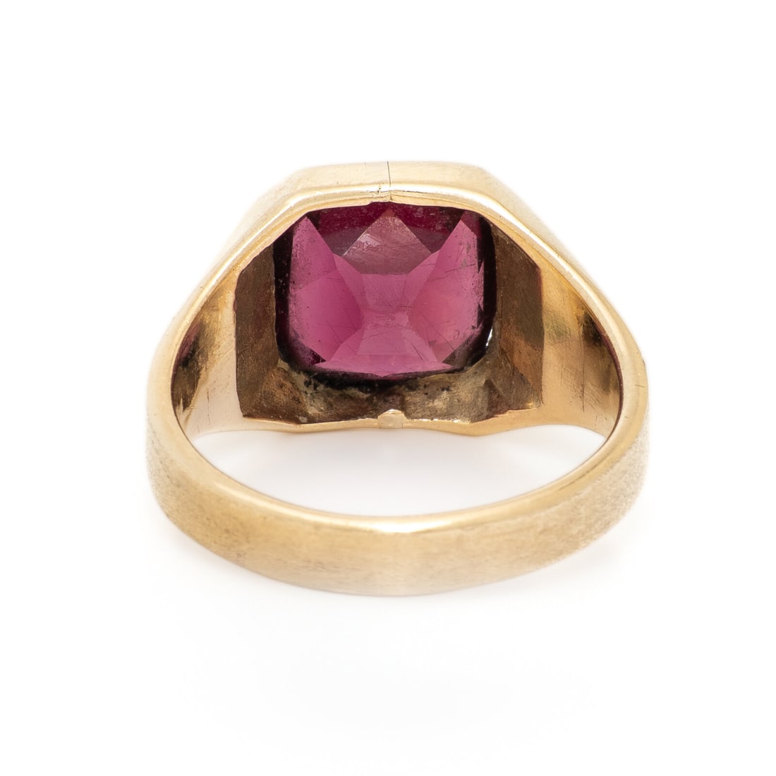 GARNET AND YELLOW GOLD RING - 3