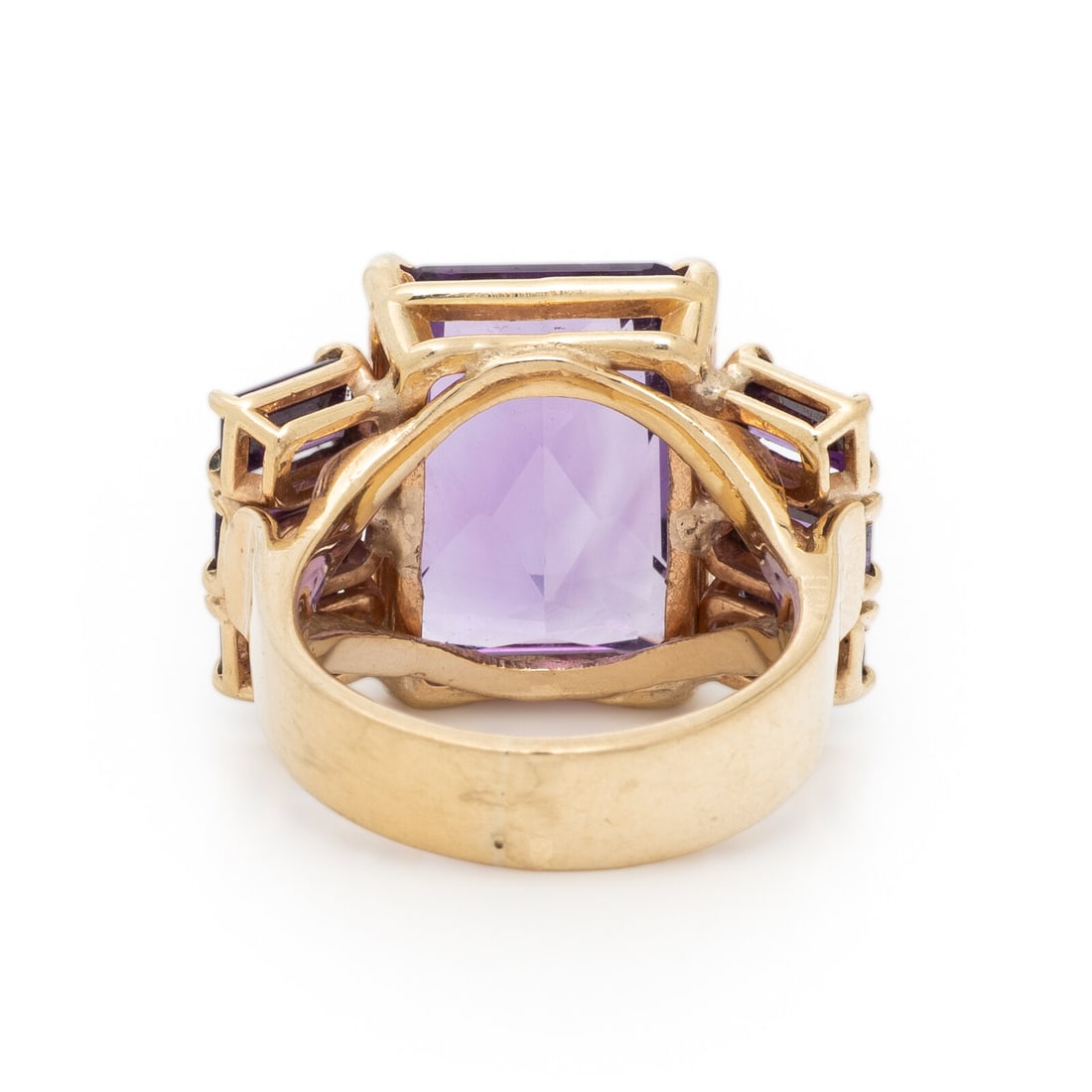 AMETHYST AND YELLOW GOLD RING - 3