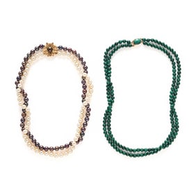 CULTURED PEARL NECKLACE AND MALACHITE NECKLACE