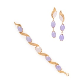 LAVENDER JADE AND YELLOW GOLD EARRINGS AND BRACELET