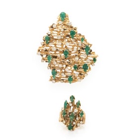 BRUTALIST, EMERALD, DIAMOND, AND YELLOW GOLD RING AND BROOCH