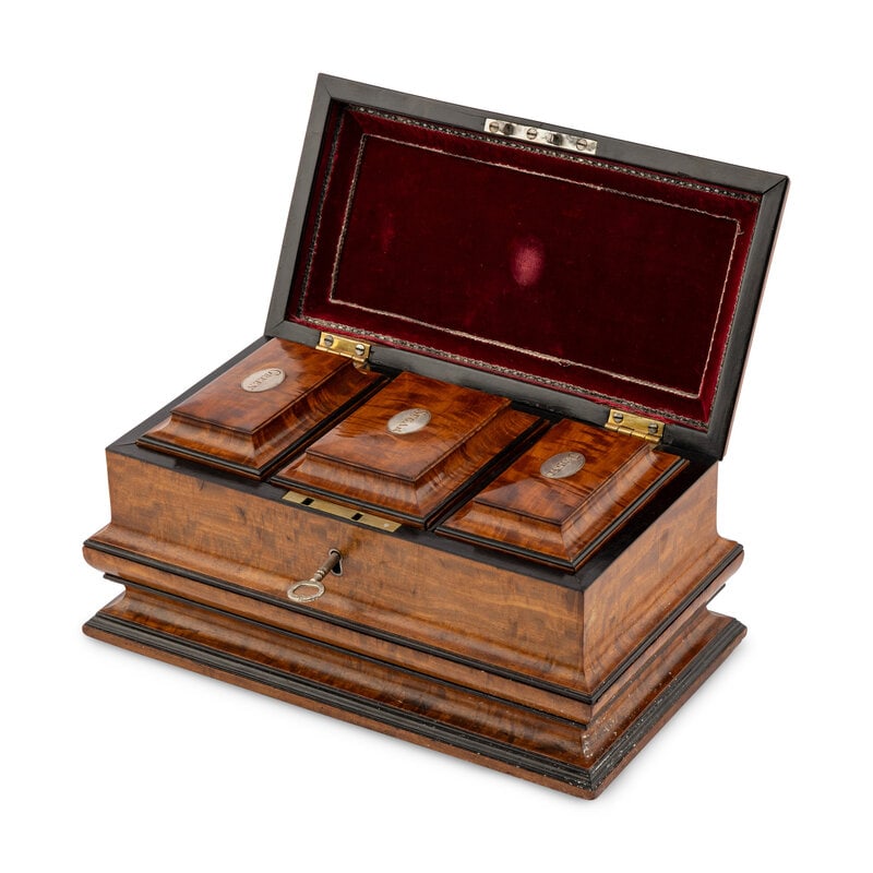An English Mahogany and Parcel-Ebonized Tea Caddy - 2