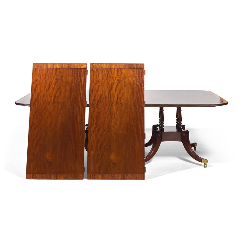 A Regency Style Mahogany and Rosewood Double Pedestal Extension Dining Table  - 2
