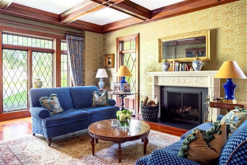 An Edwardian Style Mahogany Floor Lamp with Custom Shade - 5