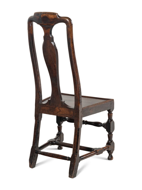 A Pair of Queen Anne Oak 'Solid Seat' Side Chairs - 4