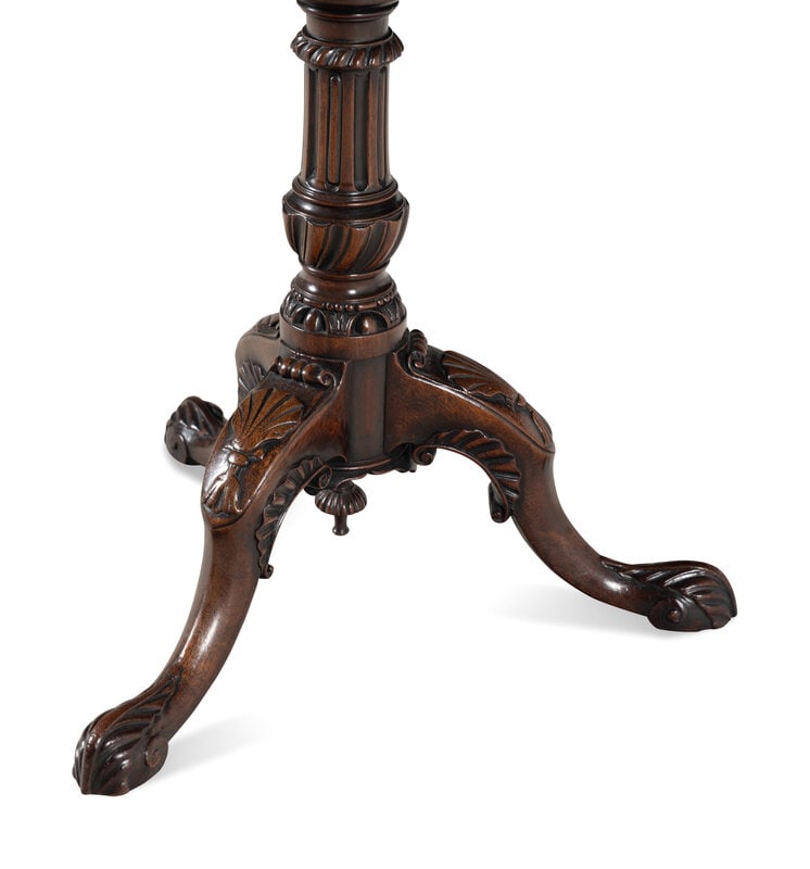 A George II Mahogany Tilt-Top Tea Table - 3