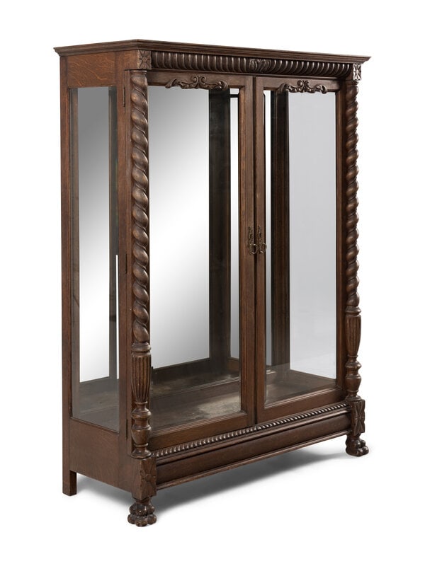 An American Oak Vitrine Cabinet - 2