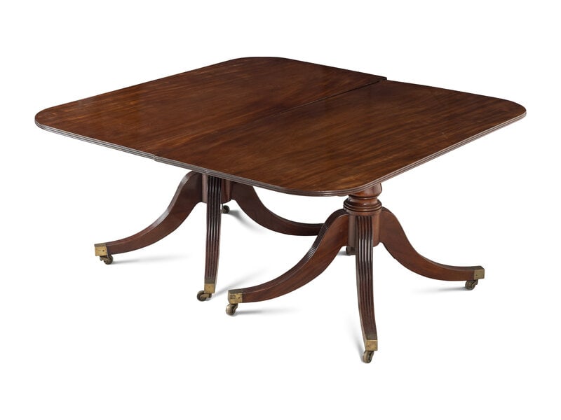 A Regency Mahogany Triple Pedestal Dining Table - 2