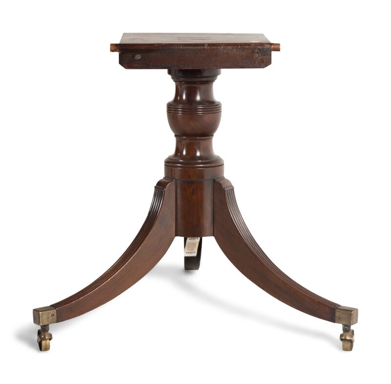 A Regency Mahogany Triple Pedestal Dining Table - 3