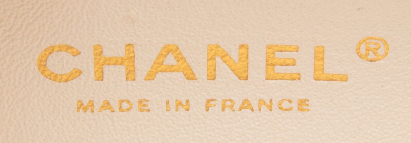 CHANEL, SMALL WHITE 2.55 REISSUE FLAP BAG - 5