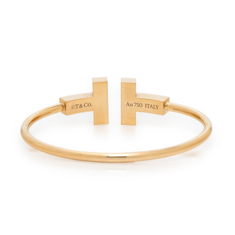 TIFFANY & CO., MOTHER-OF-PEARL AND YELLOW GOLD 'T' WIRE CUFF BRACELET - 2