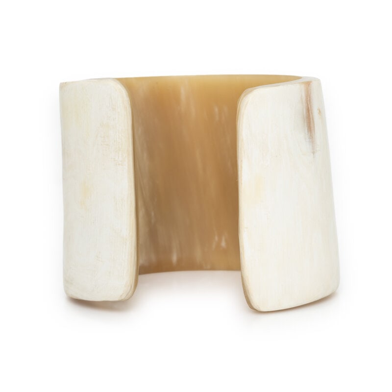 SHOMPOLE COLLECTION, RESIN, DIAMOND, AND YELLOW GOLD ELEPHANT CUFF BRACELET - 2