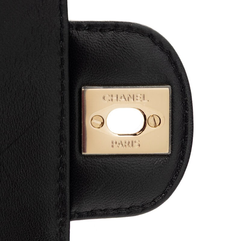 CHANEL, QUILTED LOVE HEART BAG - 5