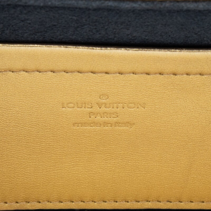 LOUIS VUITTON, COUSSIN BAG IN GOLD EMPREINTE LEATHER - 4