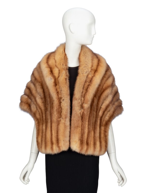 CARMEN MARC VALVO, GOLDEN SABLE SHAWL (1 of 4)