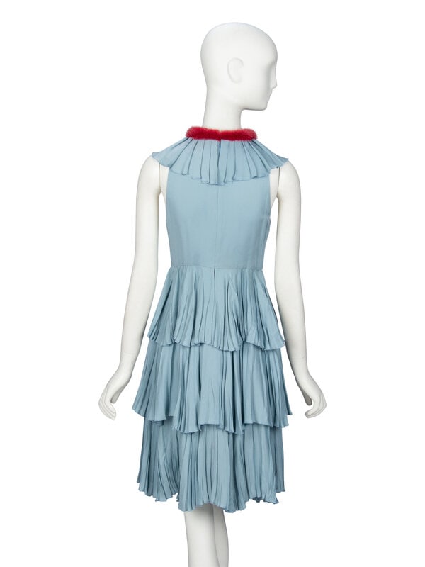 GUCCI, FEATHER COLLAR SLEEEVELESS SILK DRESS - 2