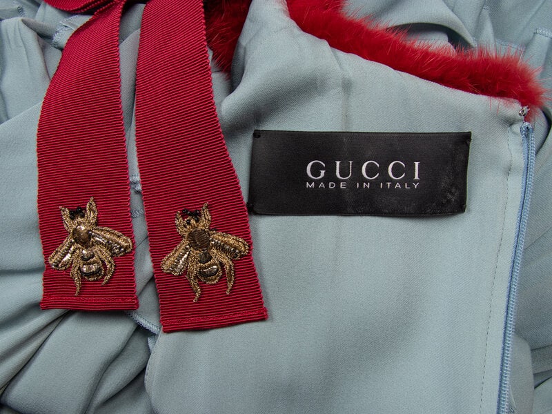 GUCCI, FEATHER COLLAR SLEEEVELESS SILK DRESS - 4