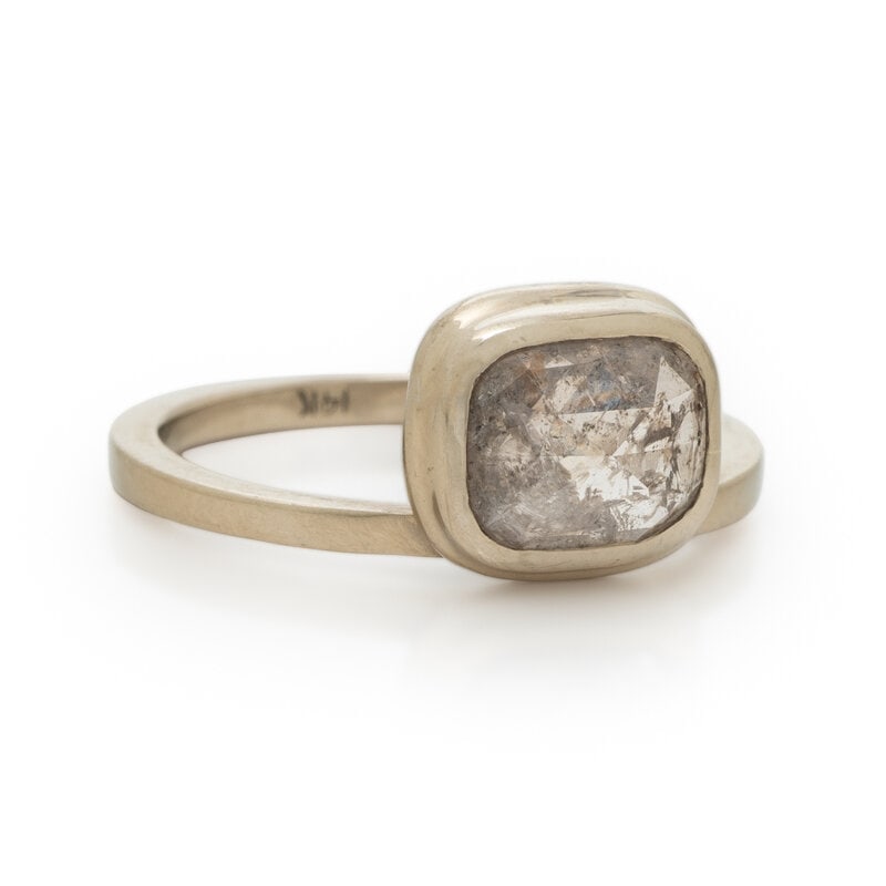 ROSE CUT DIAMOND AND WHITE GOLD RING - 4