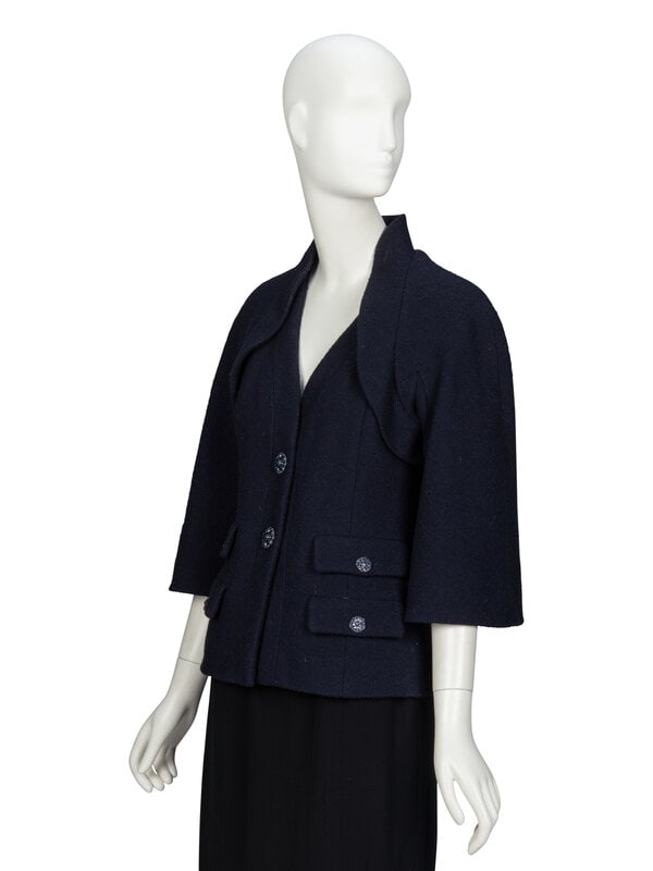 CHANEL, NAVY BOUCLÉ TWEED JACKET - 2