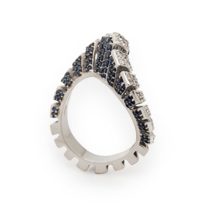 WHITE GOLD, DIAMOND, AND SAPPHIRE TWIST RING - 4