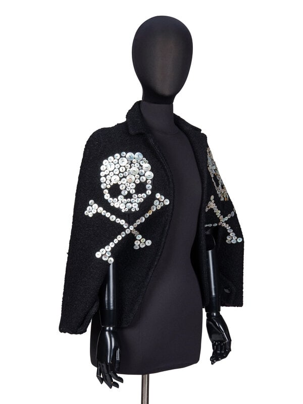 LIBERTINE, SKULL-EMBELLISHED CAPELET - 2