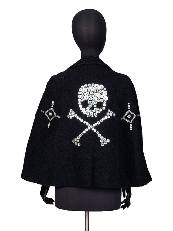 LIBERTINE, SKULL-EMBELLISHED CAPELET - 3