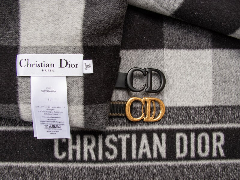 CHRISTIAN DIOR, BELTED PLAID SCARF BOLERO/SHAWL - 7