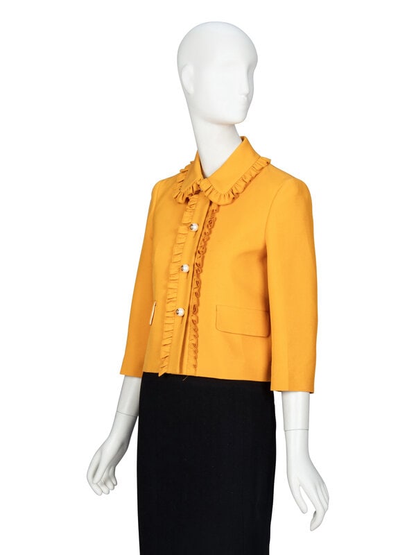 GUCCI, BOXY RUFFLE-TRIM MUSTARD JACKET - 2