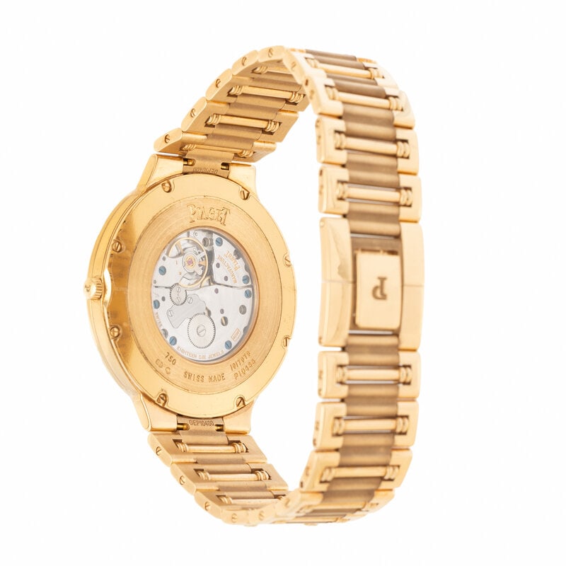 PIAGET, 'DANCER' 18K YELLOW GOLD WATCH WITH DIAMOND BEZEL AND INDICES - 2