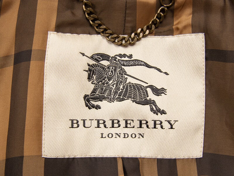BURBERRY, SHORT WOOL CAPELET COAT - 4
