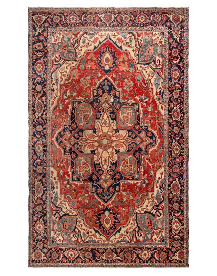 A Heriz Carpet (1 of 2)