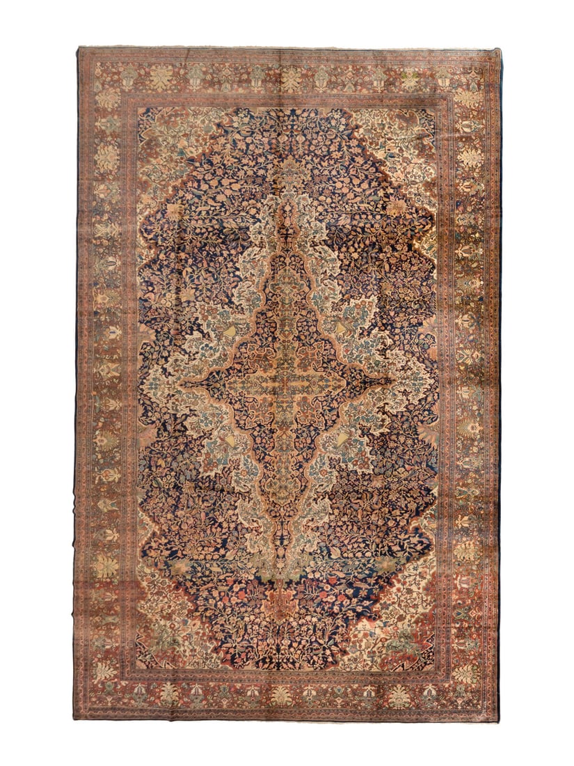 A Sarouk Fereghan Carpet (1 of 2)