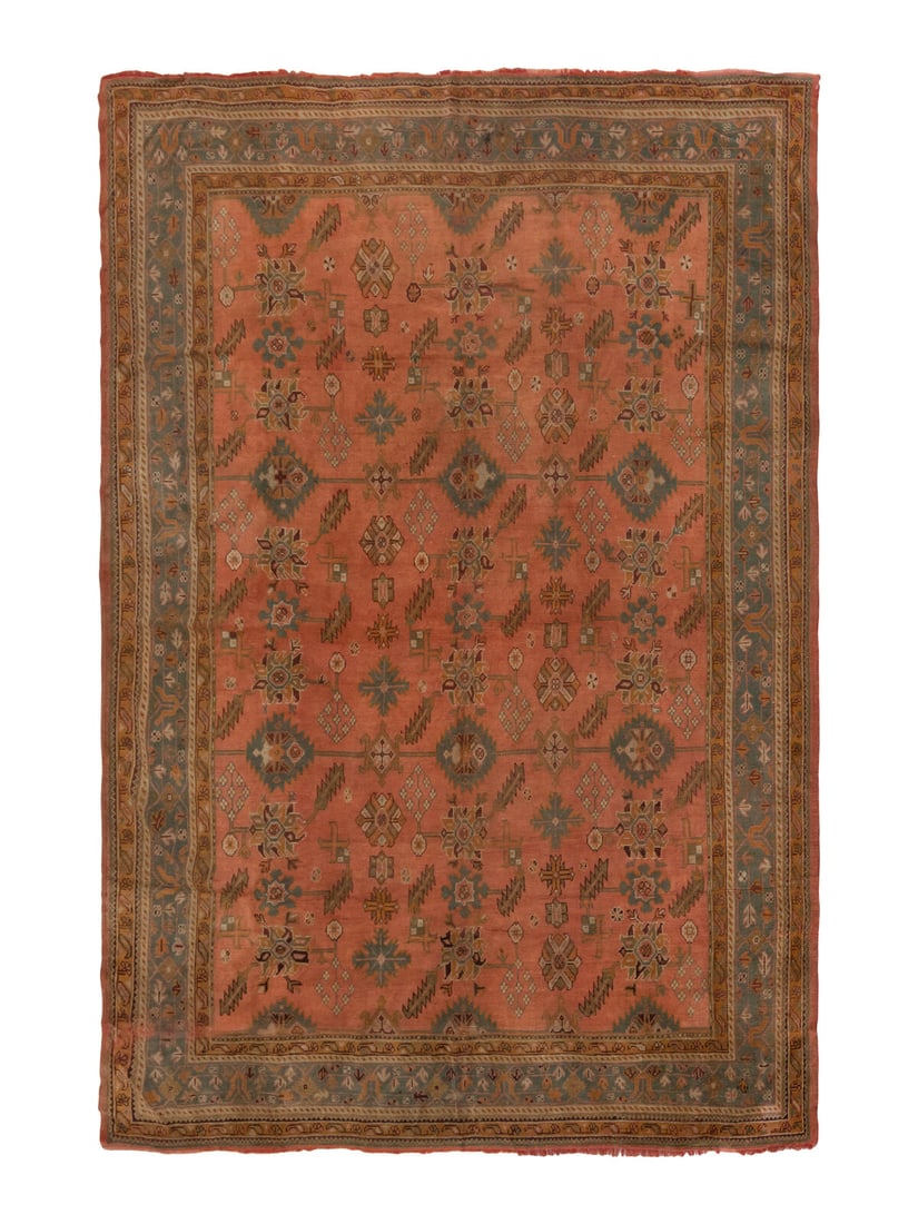 An Oushak Carpet (1 of 1)
