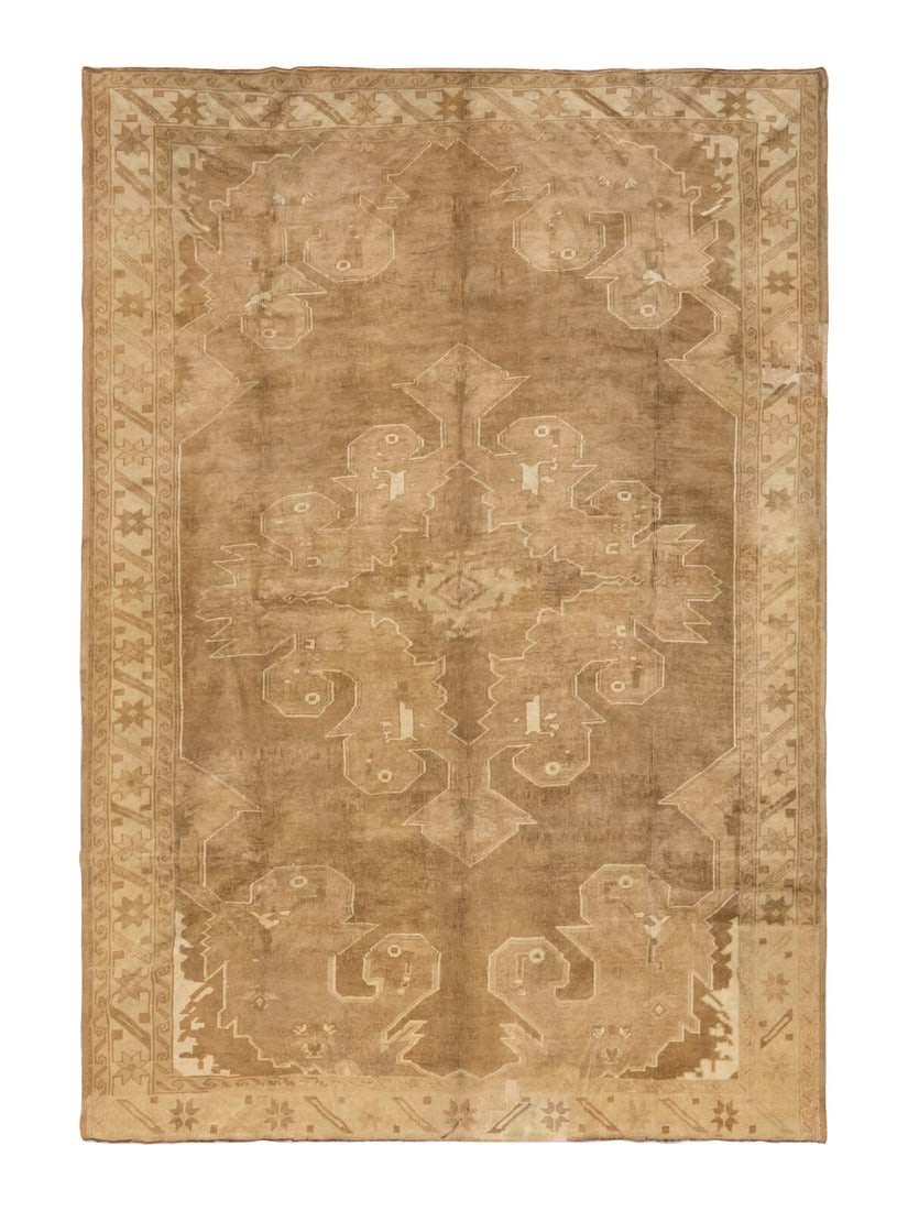 An Oushak Rug (1 of 1)