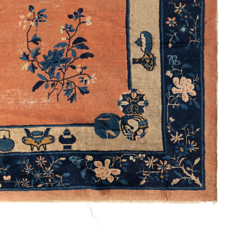 A Chinese "Nichols" Rug - 2