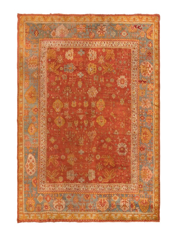 An Oushak Carpet (1 of 1)