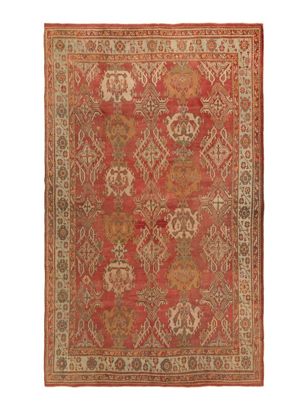 An Oushak Carpet (1 of 1)
