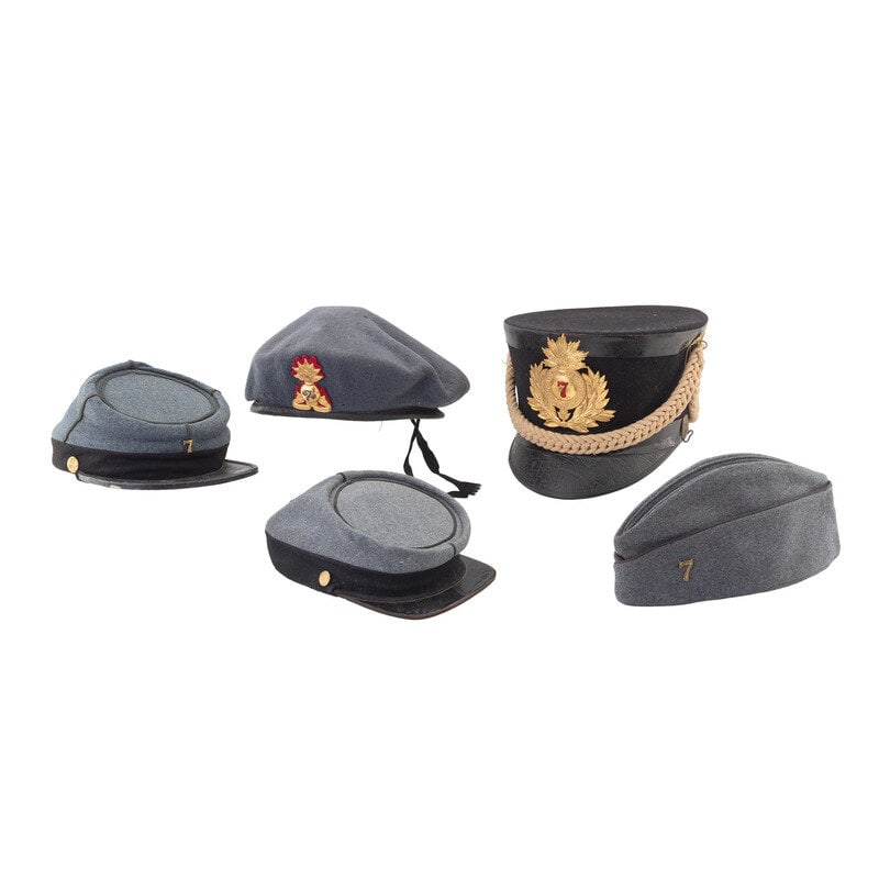 [Militaria] Assorted hats, devices, and buttons identified to the 7th New York State Militia and Nat (1 of 4)
