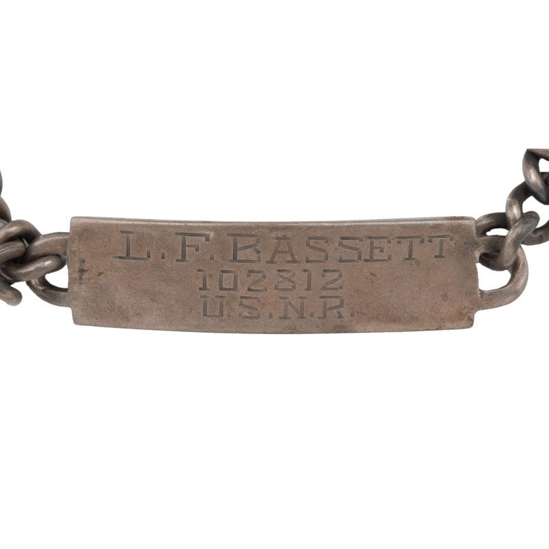 US Model 1852 Naval Officers Sword of WWII US Navy Reserve Lt. JG. L.F. Bassett - 5