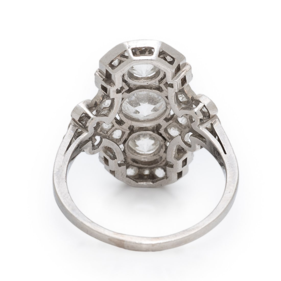 ANTIQUE, DIAMOND PLAQUE RING - 3