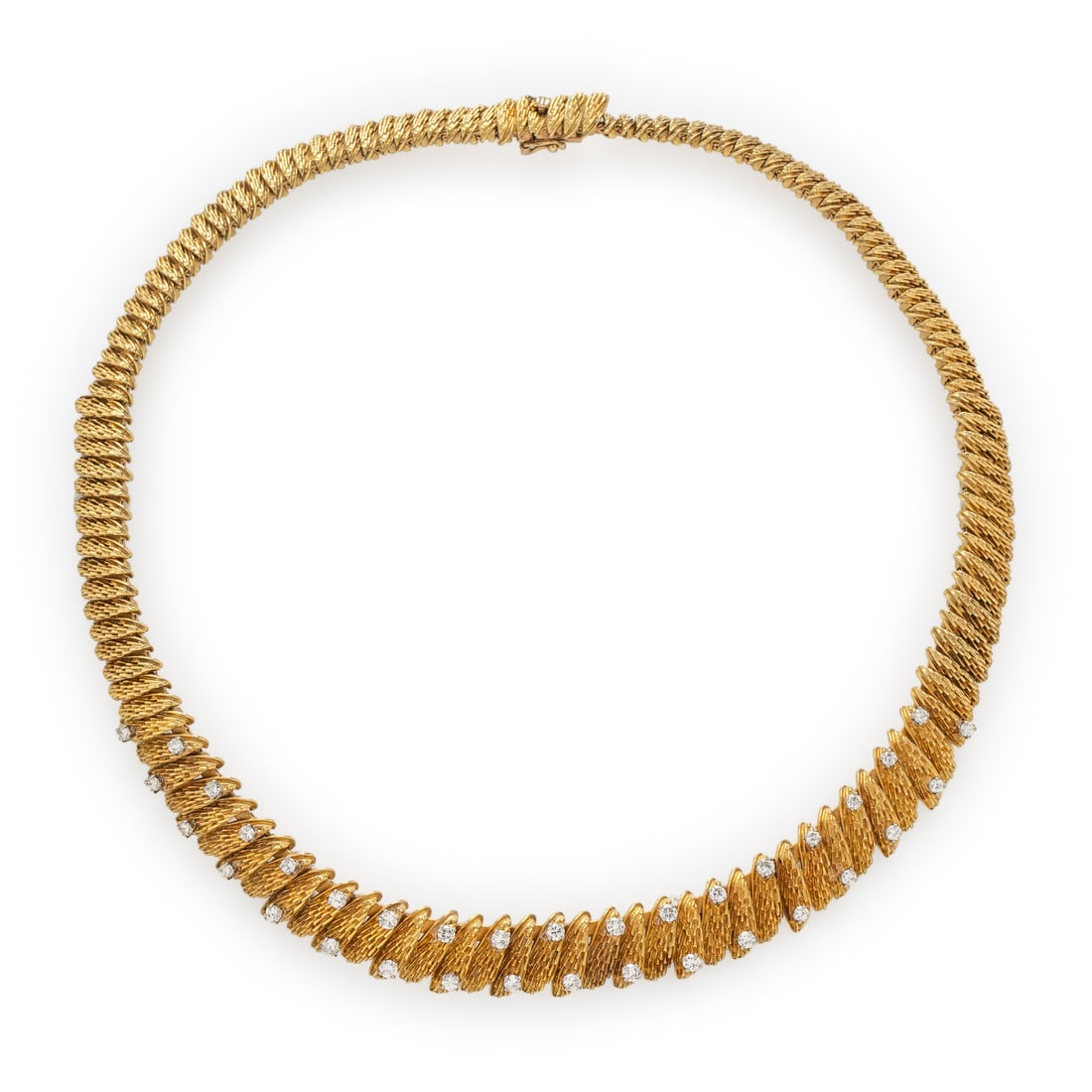 YELLOW GOLD AND DIAMOND COLLAR NECKLACE: YELLOW GOLD AND DIAMOND COLLAR NECKLACE In a textured link design, set with rows of round diamonds weighing approximately 1.50 carats total. Mounted in yellow gold. 15 inches long. Gross weight: