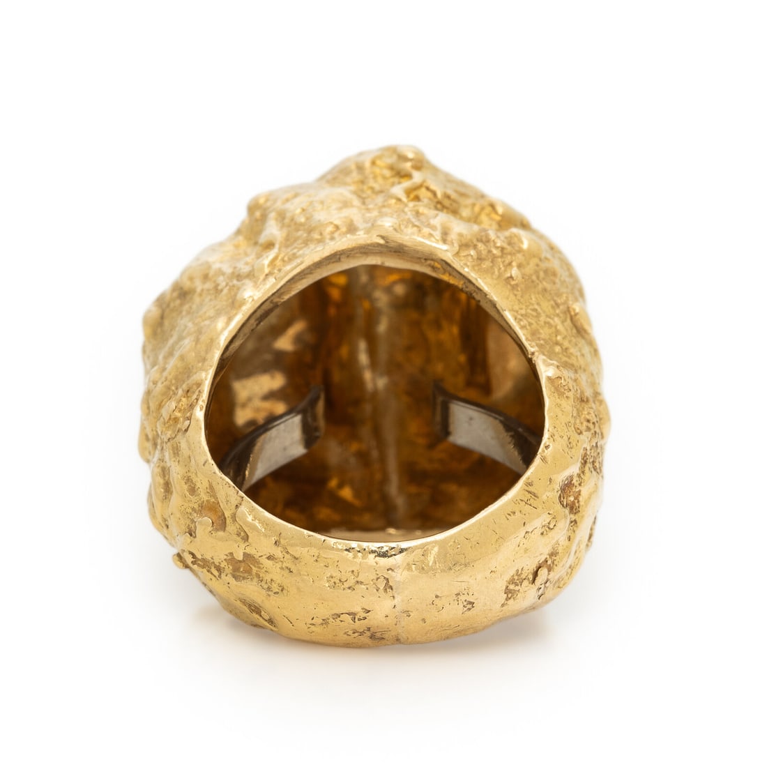 DAVID WEBB, YELLOW GOLD 'NUGGET' RING - 3