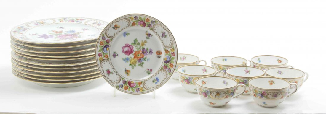 A Bavarian Porcelain Partial Dinner Service, Schumann, : A Bavarian Porcelain Partial Dinner Service, Schumann, in the Dresden Flower pattern, comprising 11 dinner plates, a luncheon plate and 8 teacups. Diameter of dinner plate 10 1/8 inches.