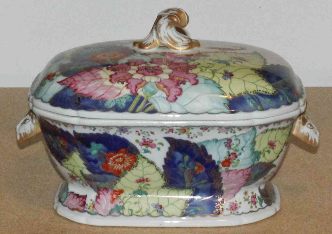 A Mottahedeh Reproduction Tureen, Width 14 3/4 inches.: A Mottahedeh Reproduction Tureen, in the Tobacco Leaf pattern. Width 14 3/4 inches. Property from the Estate of Mr. and Mrs. Hugo Scherer Higbie, Grosse Pointe, Michigan