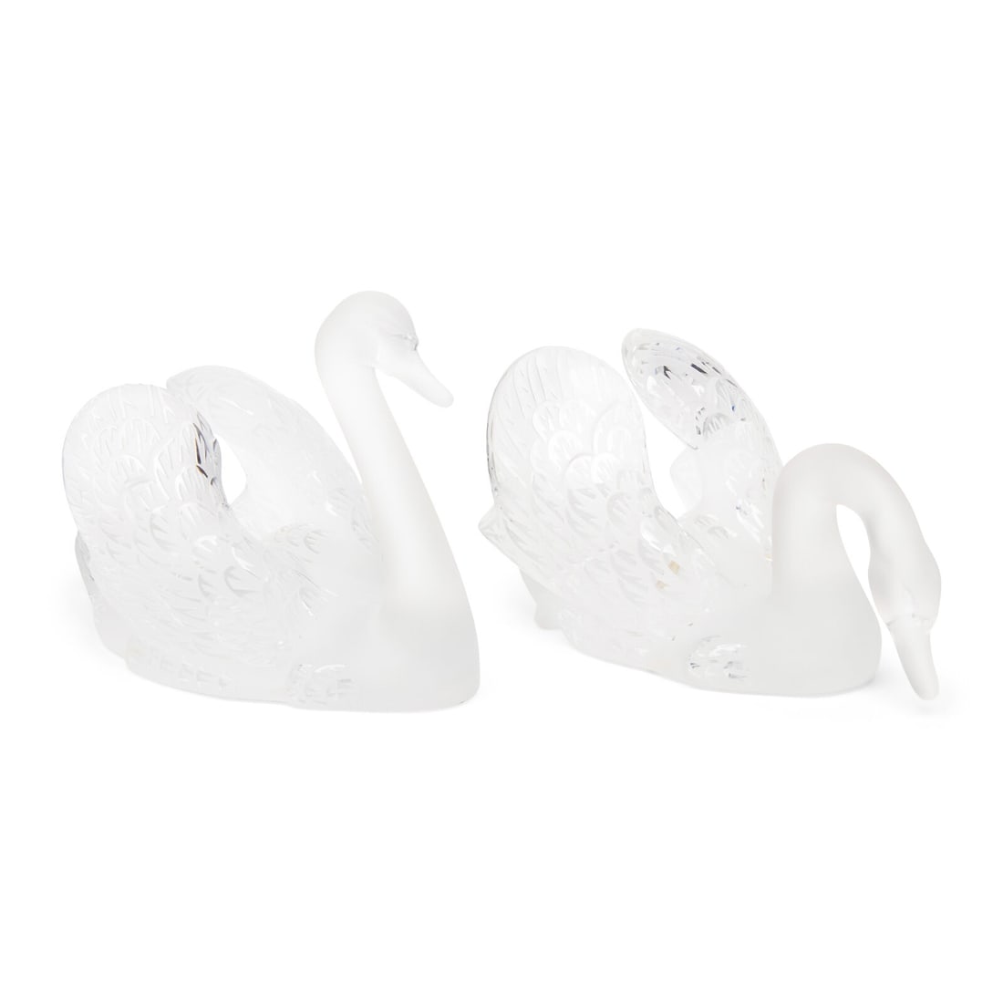 A Pair of Lalique Miroir Cygnes Sculptures (1 of 5)