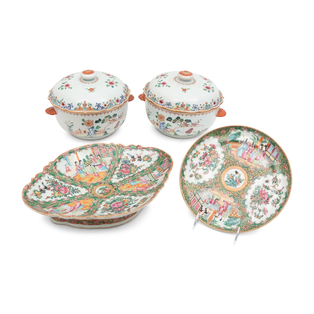 A Pair of Chinese Export Porcelain Tureens and Two Famille Rose Porcelain Platters (1 of 3)
