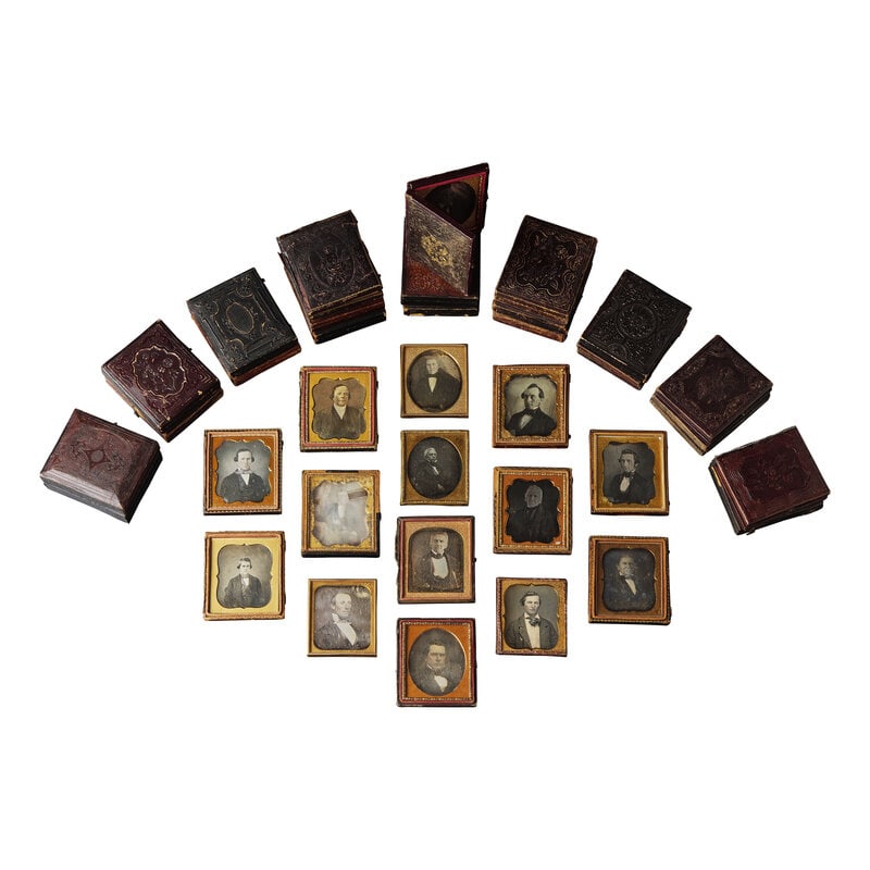 [Early Photograph] Group of 35 Sixth Plate Daguerreotypes of Men - 2